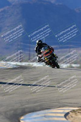 media/Jan-09-2022-SoCal Trackdays (Sun) [[2b1fec8404]]/Turns 9 and 8 (920am)/